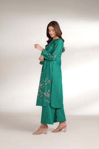 2 Piece Lawn Embroidered Suit (CS0152)