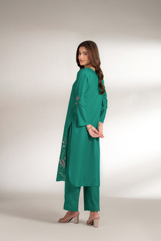 2 Piece Lawn Embroidered Suit (CS0152)
