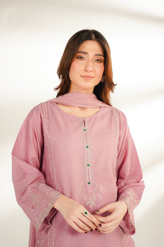 3 Piece Lawn Embroidered Suit (CS0162)