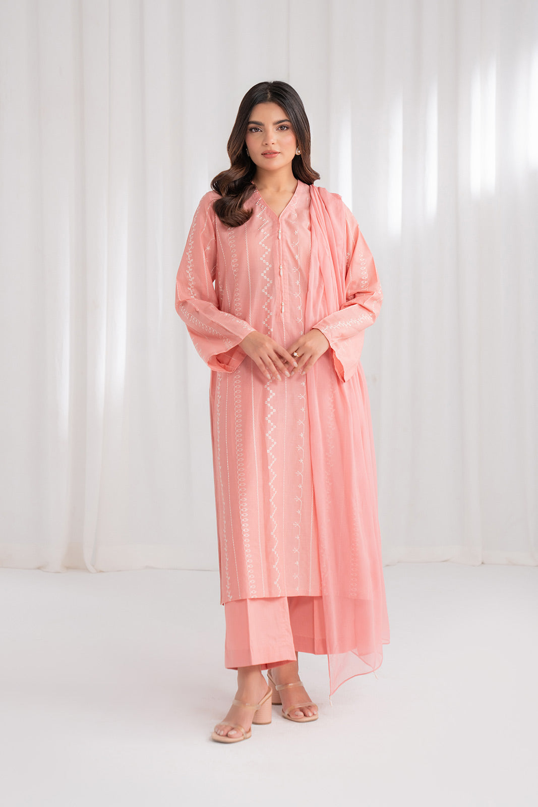 3 Piece Lawn Embroidered Suit (CS0180)