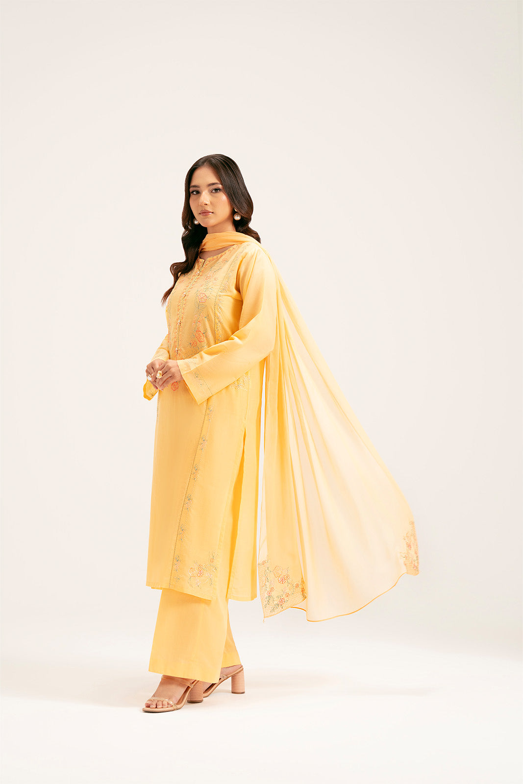 3 Piece Lawn Embroidered (CS0247)