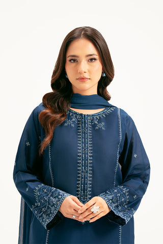 3 Piece Lawn Embroidered (CS0249)