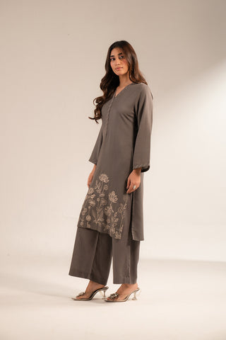 2 Piece Lawn Karandi Embroidered (CS0258)