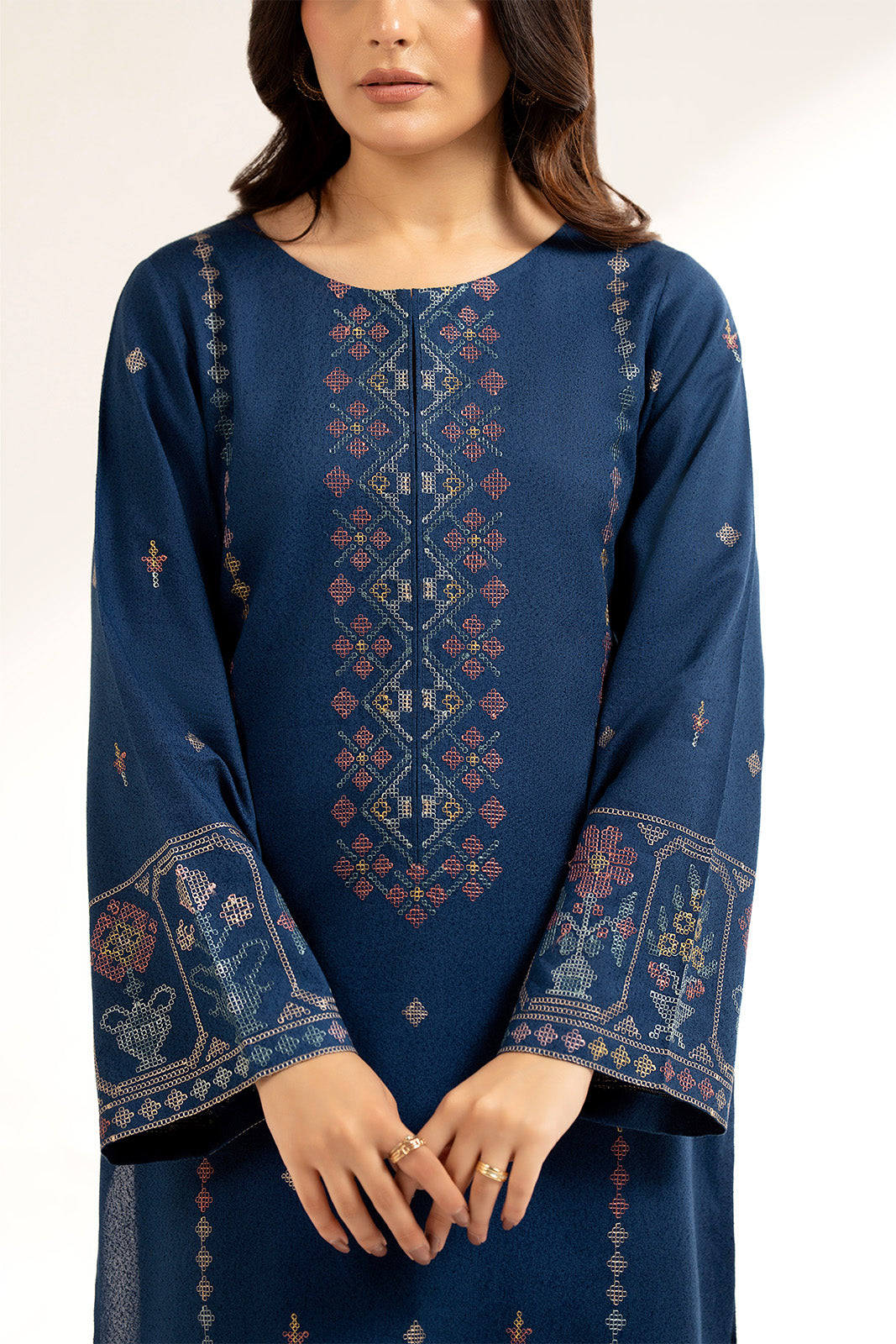 3 Piece Lawn Karandi Embroidered Suit (CS0296)