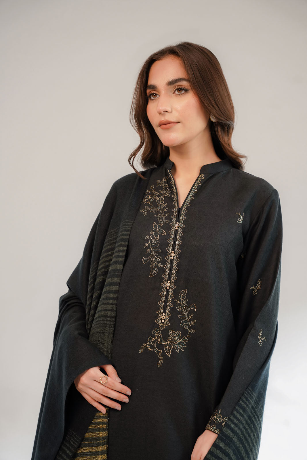 3 Piece Cotton Karandi Embroidered Suit (CS0311)