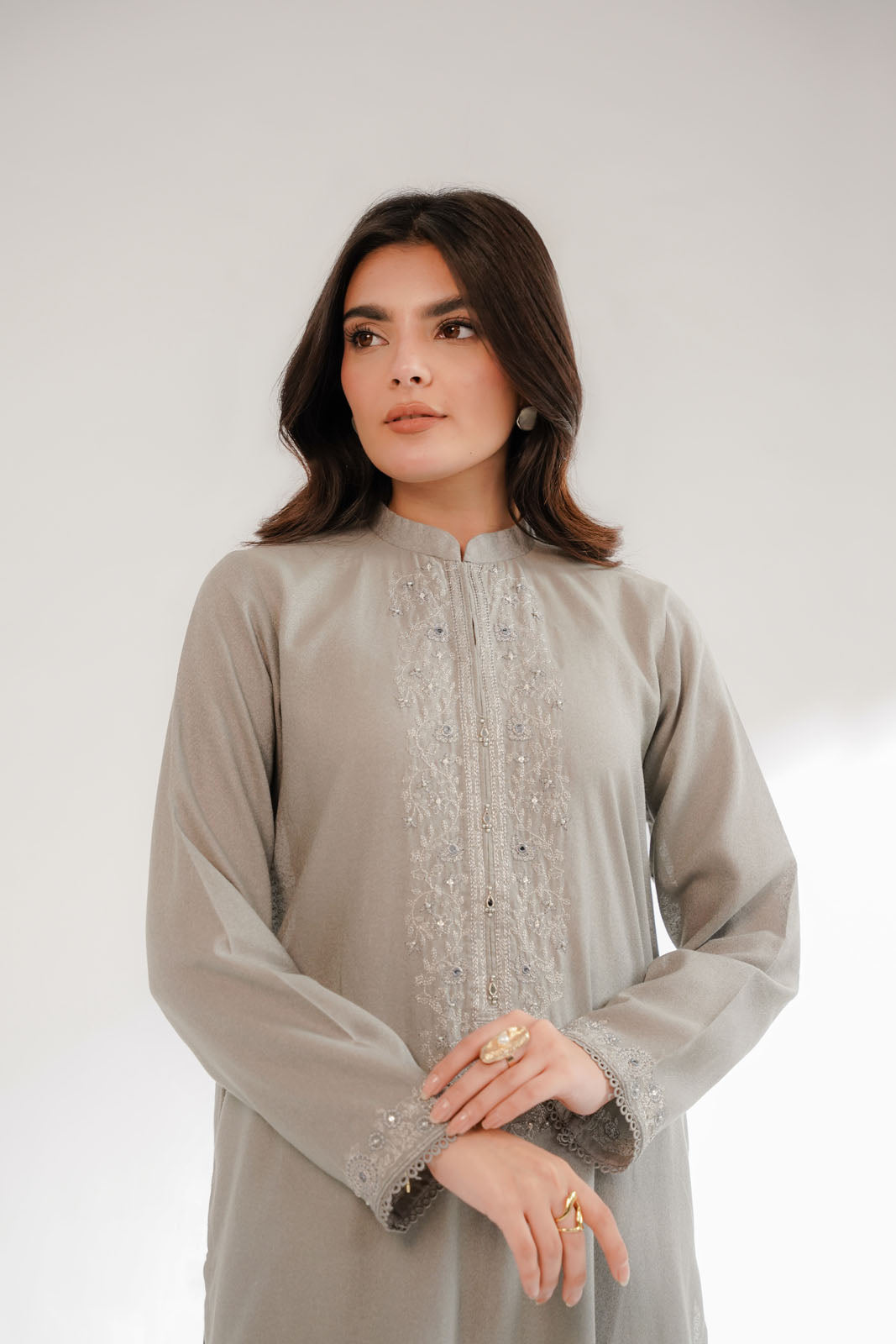 2 Piece Lawn Karandi Embroidered Suit (CS0325)