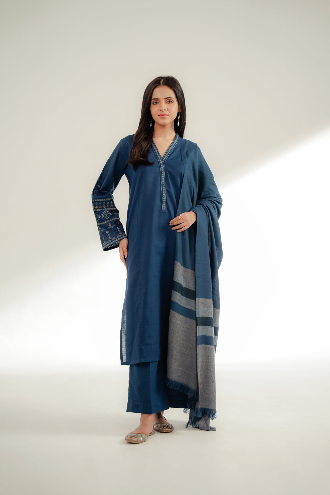 3 Piece Slub Khaddar Embroidered Suit (CS0365)