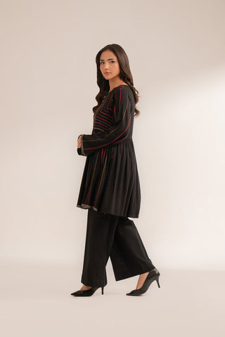 1 Piece Lawn Karandi Embroidered Shirt (CS0372)