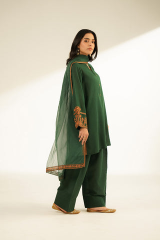 3 Piece Lawn Karandi Embroidered Suit (CS0394)