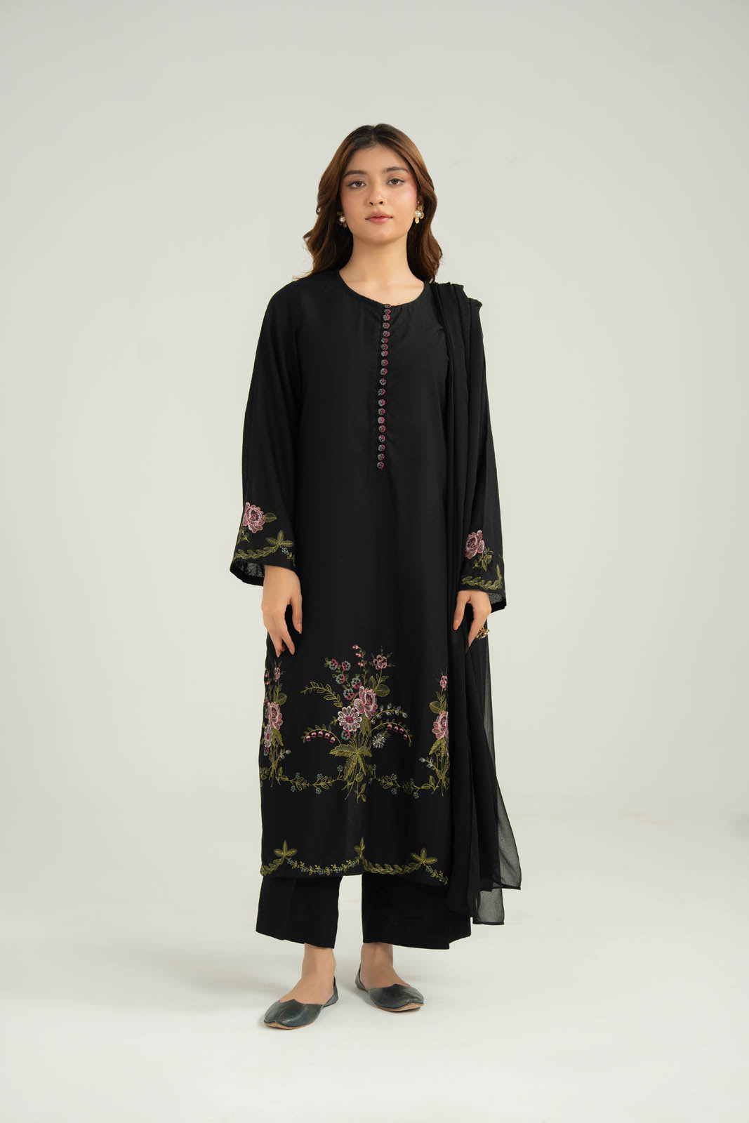 3 Piece Lawn Karandi Embroidered Suit (CS0412)