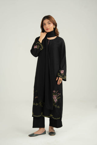 3 Piece Lawn Karandi Embroidered Suit (CS0412)