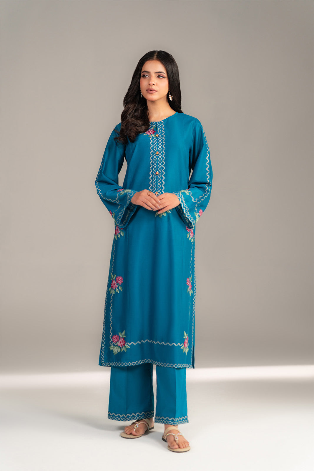 2 Piece Lawn Embroidered Suit (CS0459)