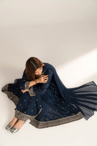 3 Piece Lawn Embroidered Suit (CS0494)