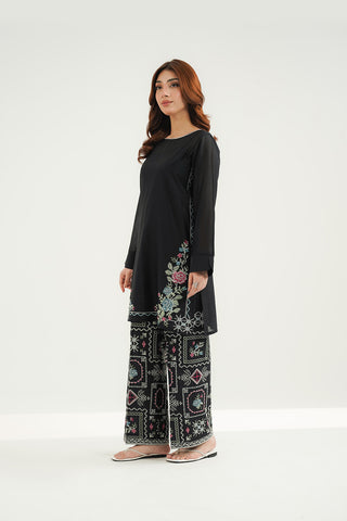2 Piece Lawn Embroidered Suit (CS0514)