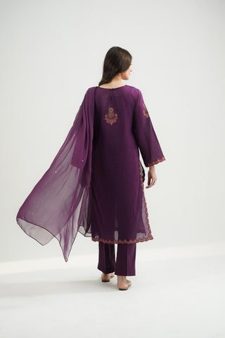 3 Piece Lawn Embroidered Suit (CS0515)