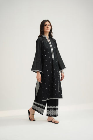 2 Piece Lawn Embroidered Suit (CS0537)