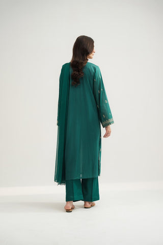 3 Piece Lawn Embroidered Suit (CS0588)