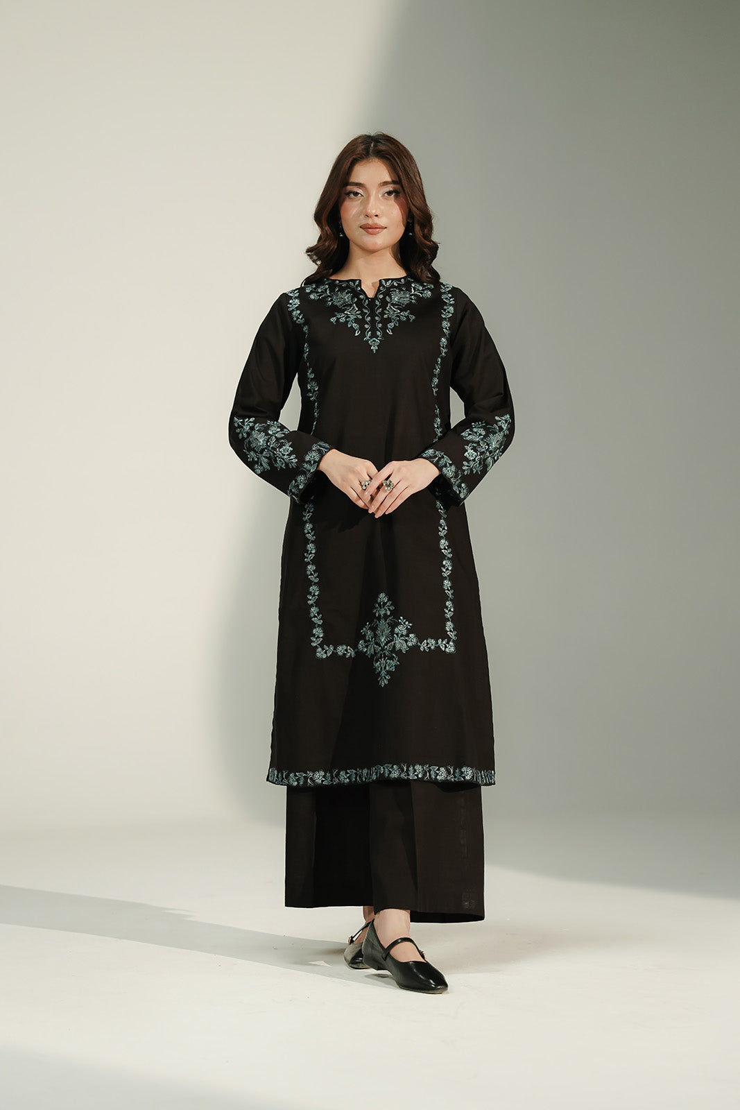 2 Piece Slub Khaddar Embroidered Suit (CS0672)
