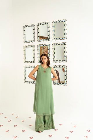 2 Piece Chiffon Embroidered Suit (FS0069)