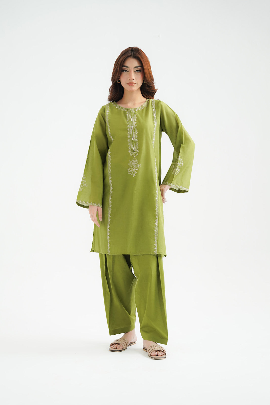 2 Piece Lawn Embroidered Suit (CP0438)