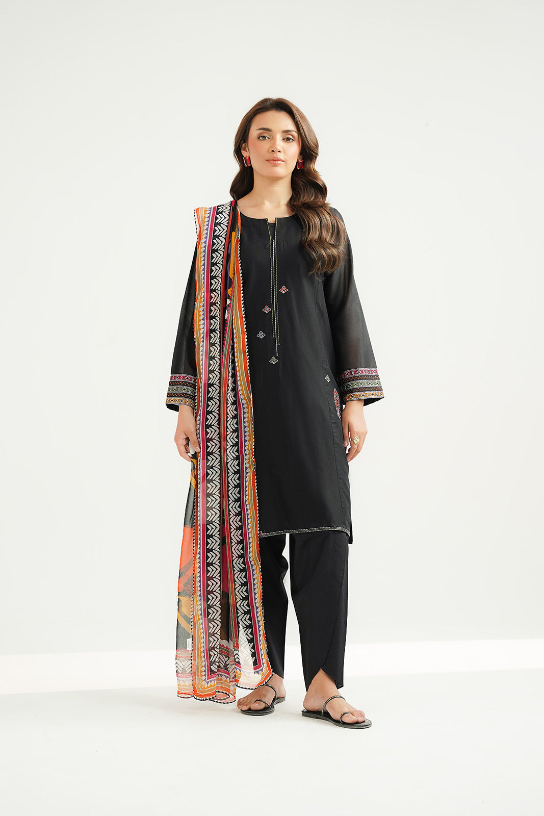 3 Piece Lawn Embroidered Suit (CS0510)
