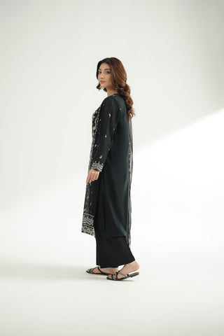 3 Piece Lawn Embroidered Suit (CS0496)