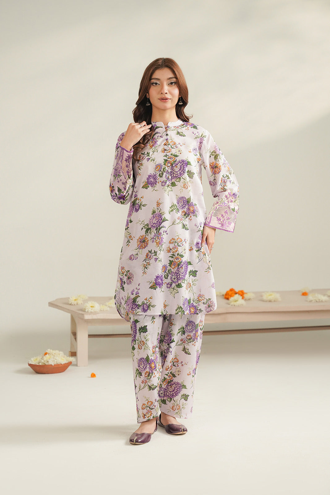 2 Piece Lawn Printed Unstitched Suit (UC0096)