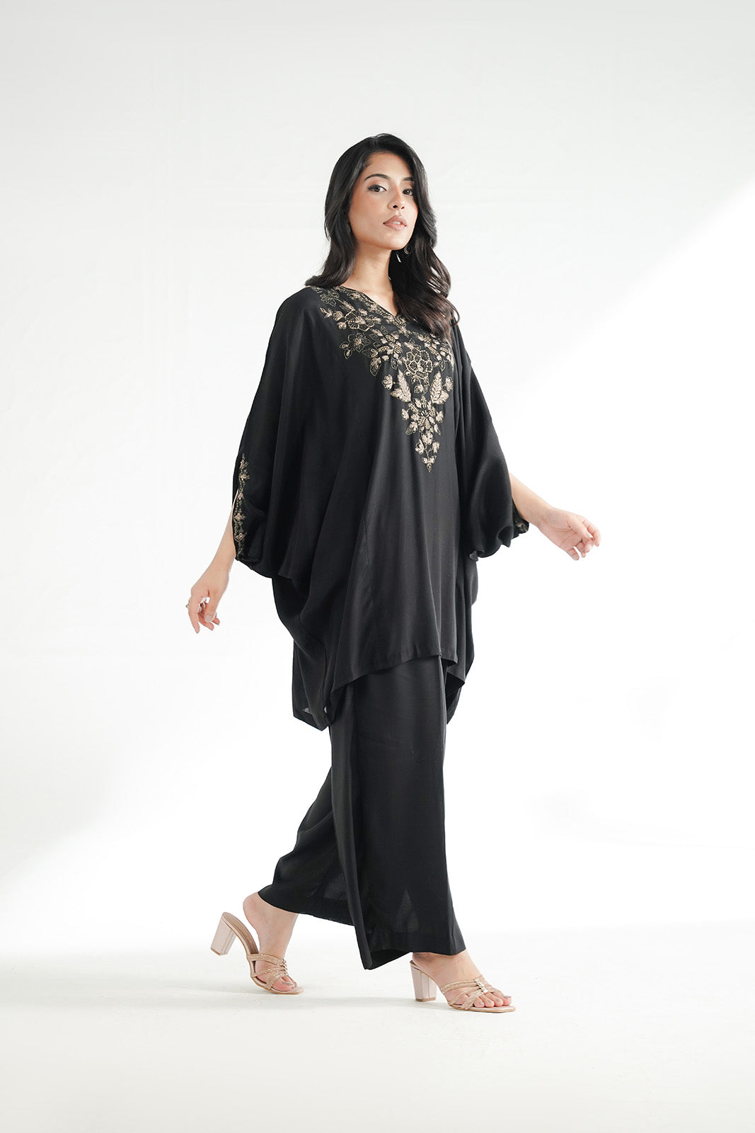 2 Piece Raw Silk Embroidered Suit (FS0203)