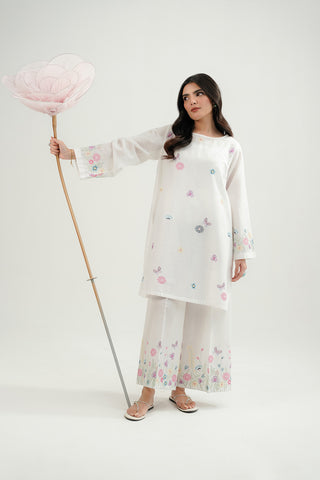 2 Piece Lawn Embroidered Suit (CF0216)