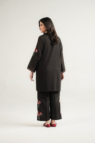 2 Piece Lawn Karandi Embroidered Suit (CP0556)