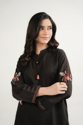2 Piece Lawn Karandi Embroidered Suit (CP0556)