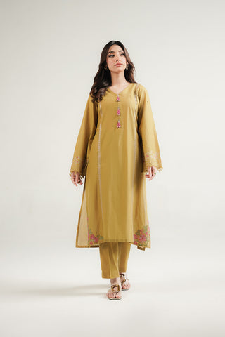 2 Piece Lawn Embroidered Suit (CP0549)