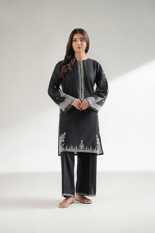 2 Piece Lawn Embroidered Suit (CS0547)