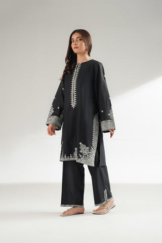 2 Piece Lawn Embroidered Suit (CS0547)