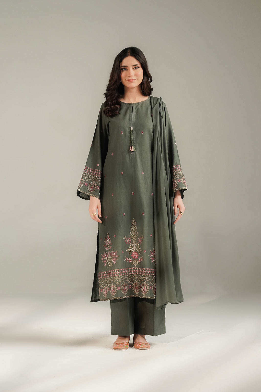 3 Piece Slub Khaddar Embroidered Suit (CS0716)