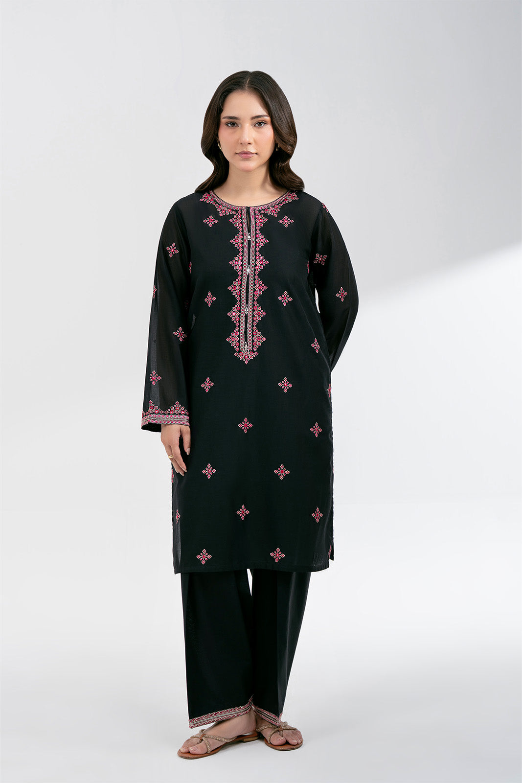 2 Piece Lawn Embroidered Suit (CS0595)