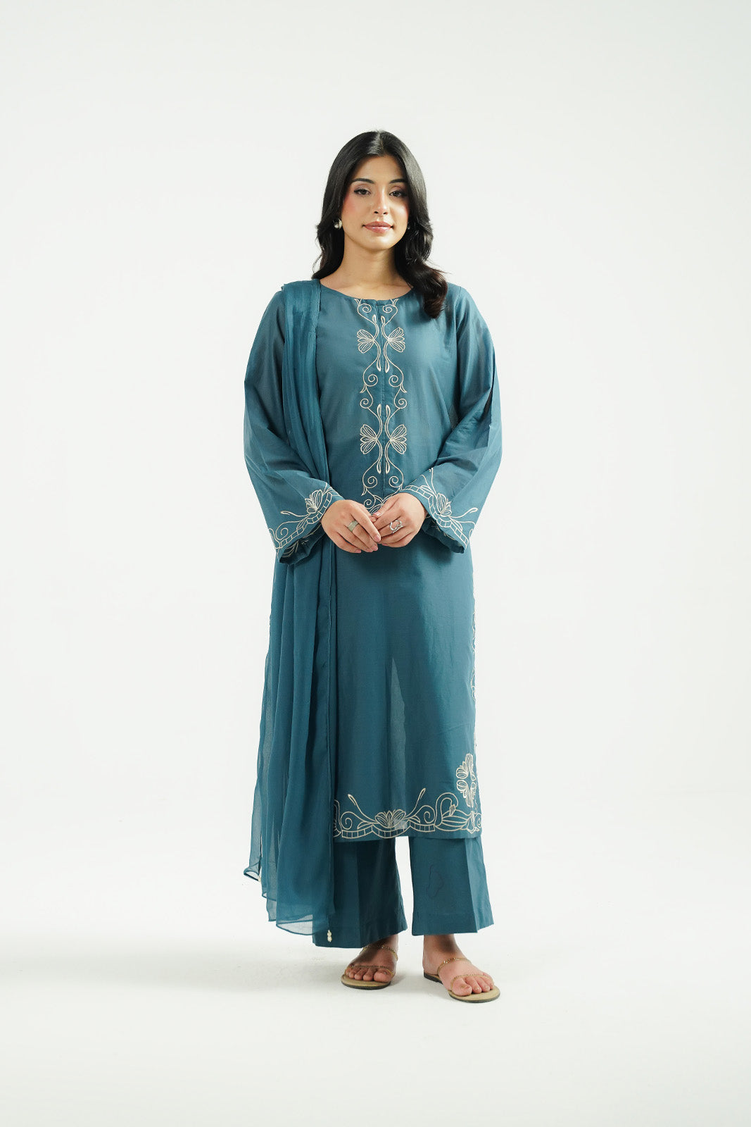 3 Piece Lawn Embroidered Suit (CP0526)