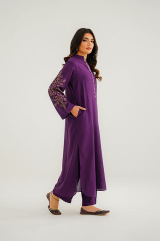 2 Piece Lawn Karandi Embroidered Suit (CP0312)