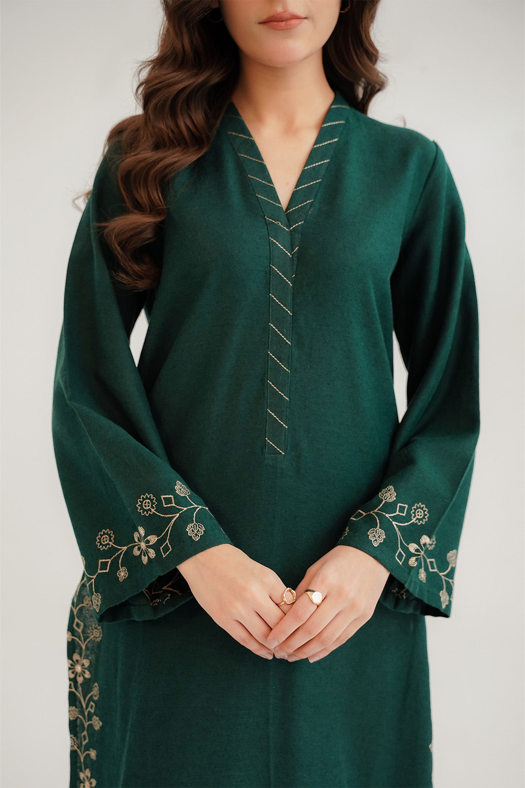 2 Piece Cotton Karandi Embroidered Suit (CP0311)