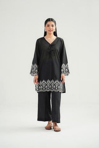 2 Piece Lawn Embroidered Suit (CF0194)