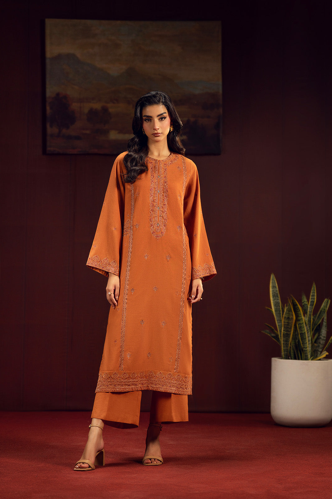 2 Piece Lawn Karandi Embroidered Suit (CS0692)