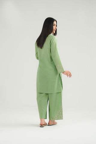 2 Piece Lawn Embroidered Suit (CP0429)