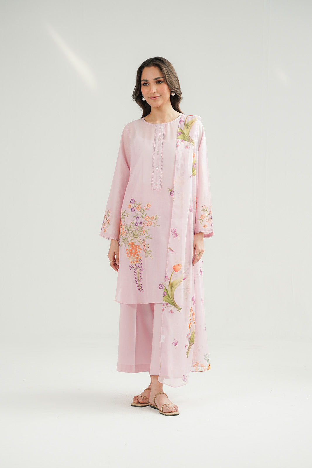 3 Piece Lawn Embroidered Suit (CP0421)