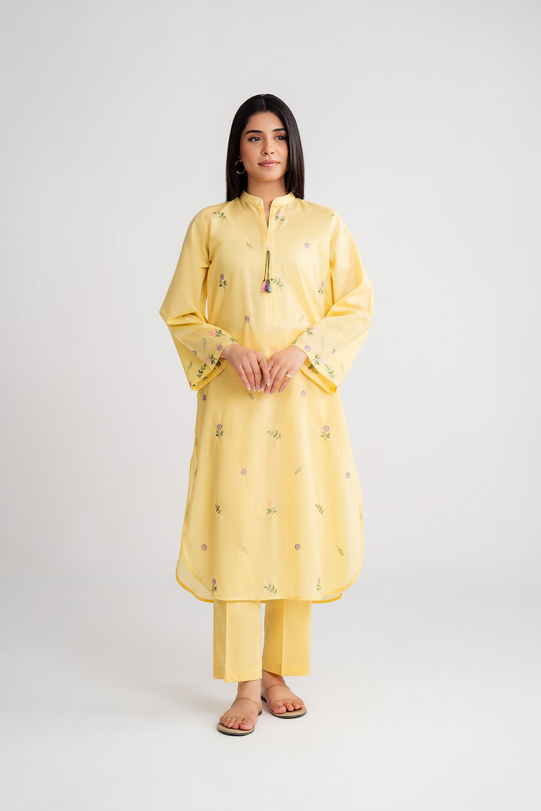 2 Piece Lawn Embroidered Suit (CP0449)