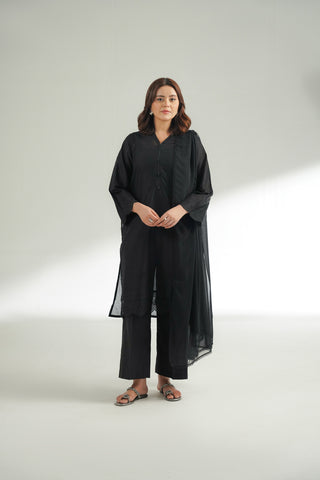 3 Piece Lawn Embroidered Suit (CS0569)