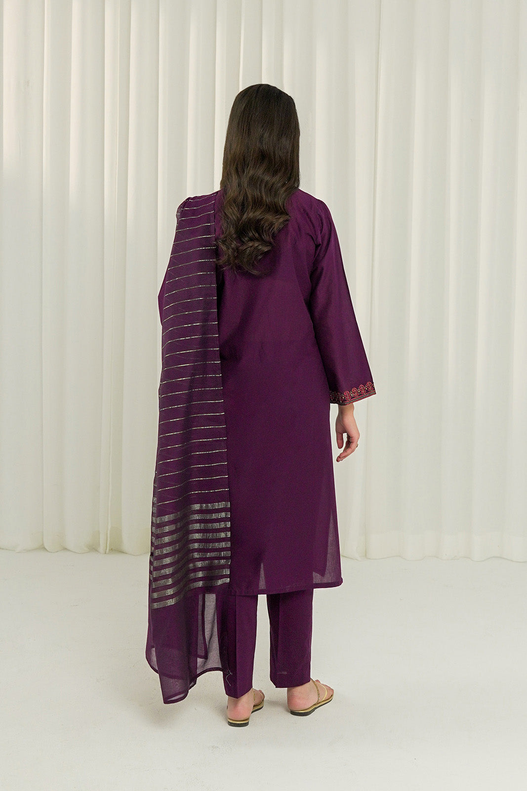 3 Piece Lawn Embroidered Suit (CS0231)