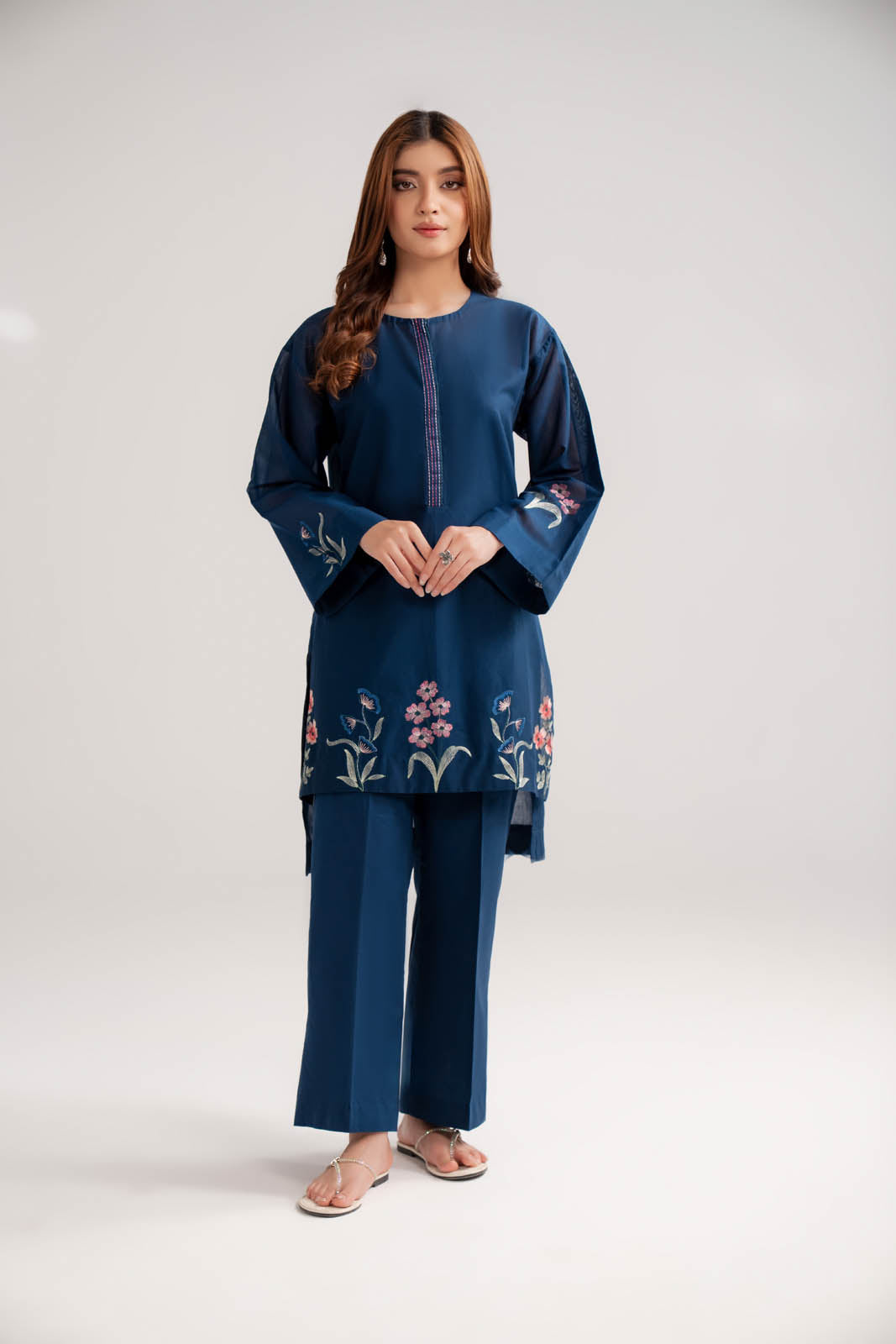 2 Piece Lawn Embroidered Suit (CP0428)