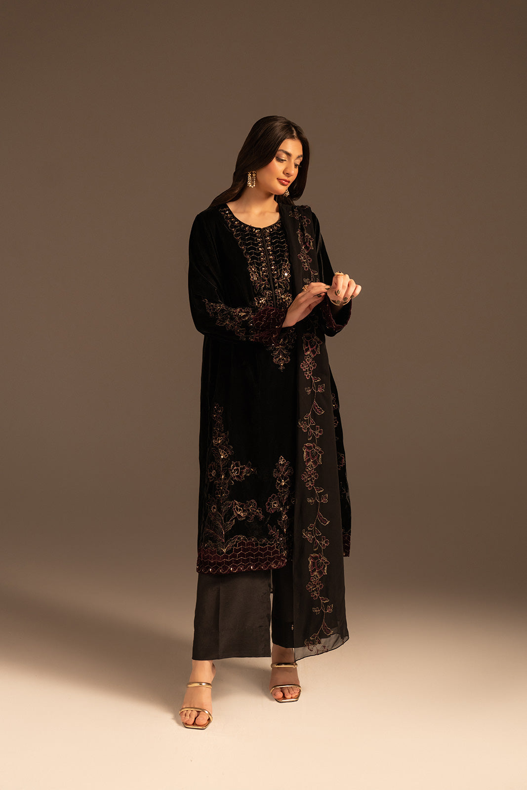 3 Piece Chiffon Embroidered Suit (FL0085)