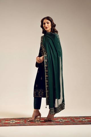 3 Piece Velvet Embroidered Suit (UF0020)