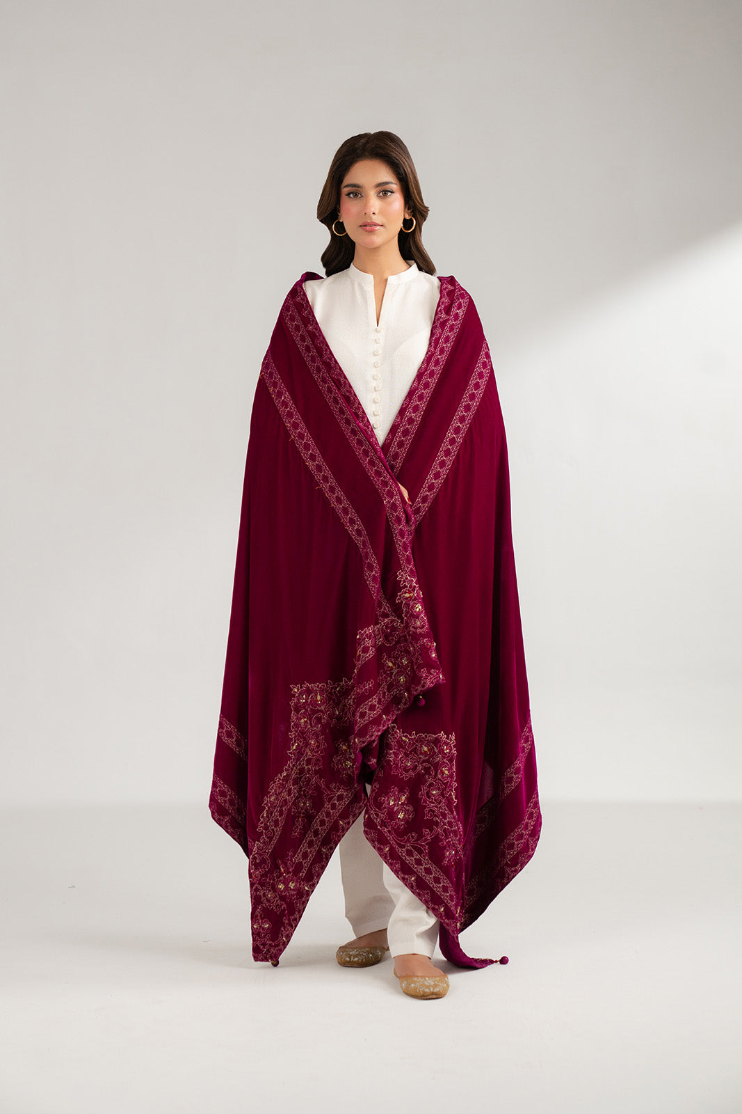 1 Piece Velvet Embroidered (FG0004)